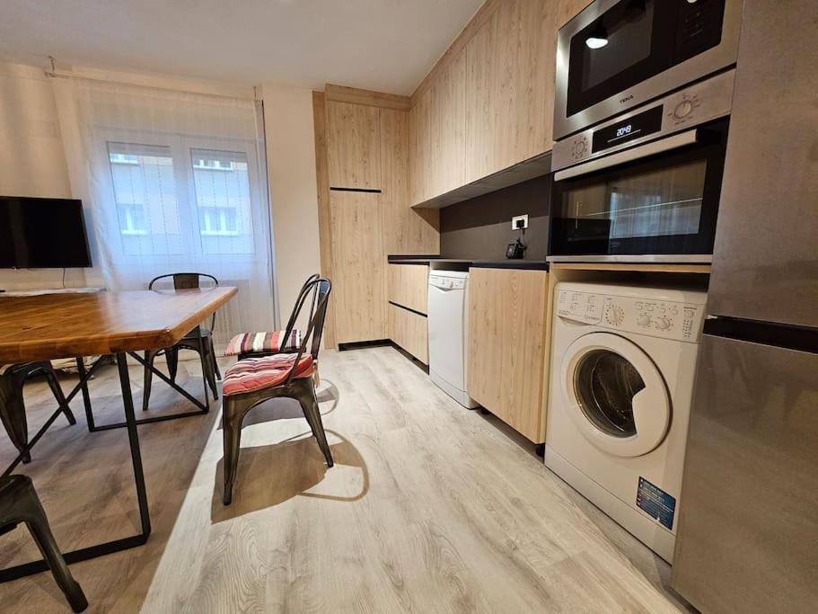 1a108 Amplio Y Moderno Apartamento